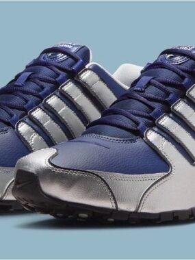 Nike Shox NZ Shoes Midnight Navy Silver Black 378341-402 Men's Sizes 12